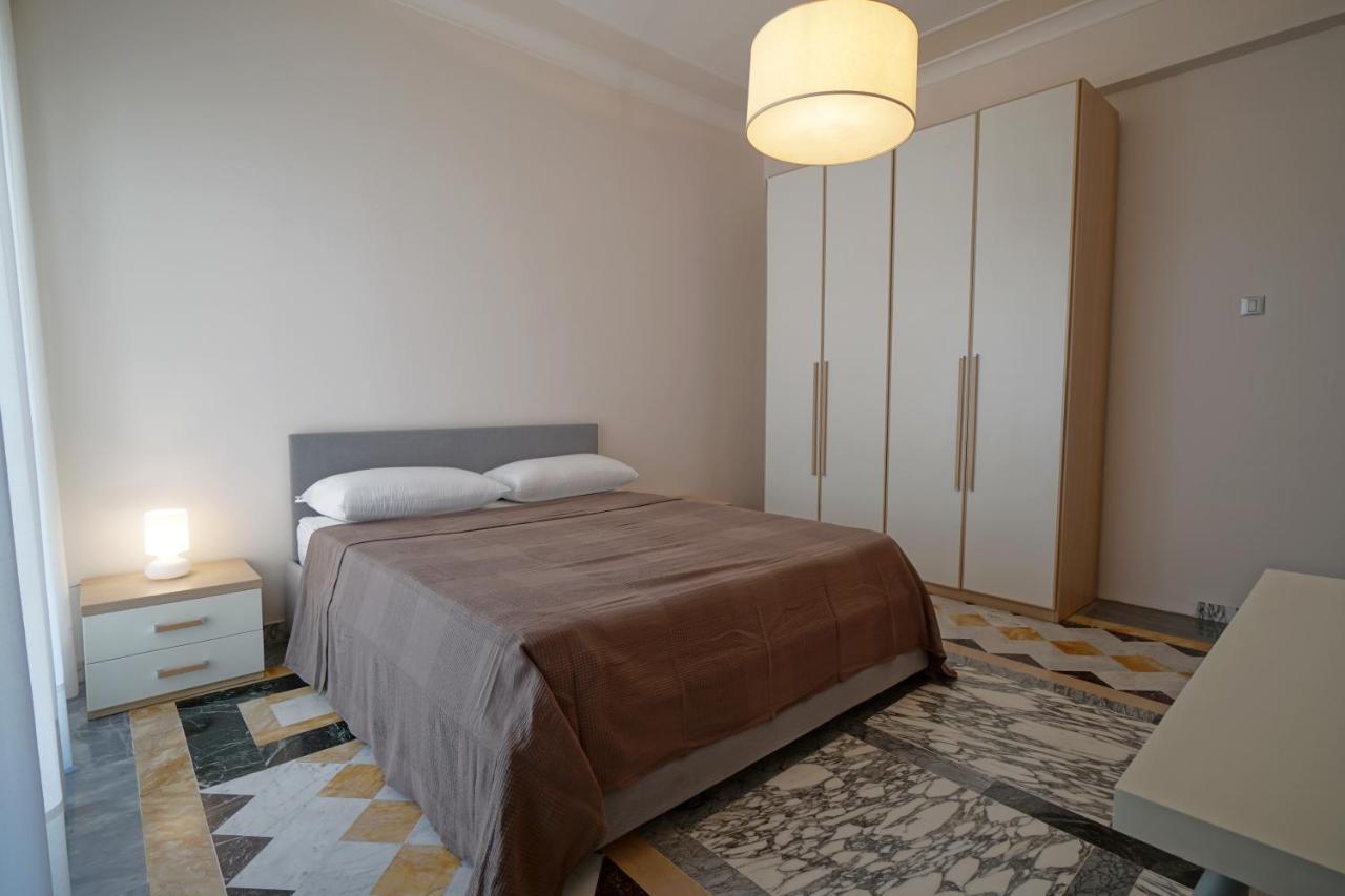 Top Floor Aparthotel Bentivoglio 2 Aeroporto di Catania Fontana Rossa Esterno foto