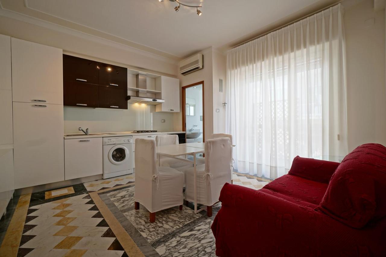Top Floor Aparthotel Bentivoglio 2 Aeroporto di Catania Fontana Rossa Esterno foto